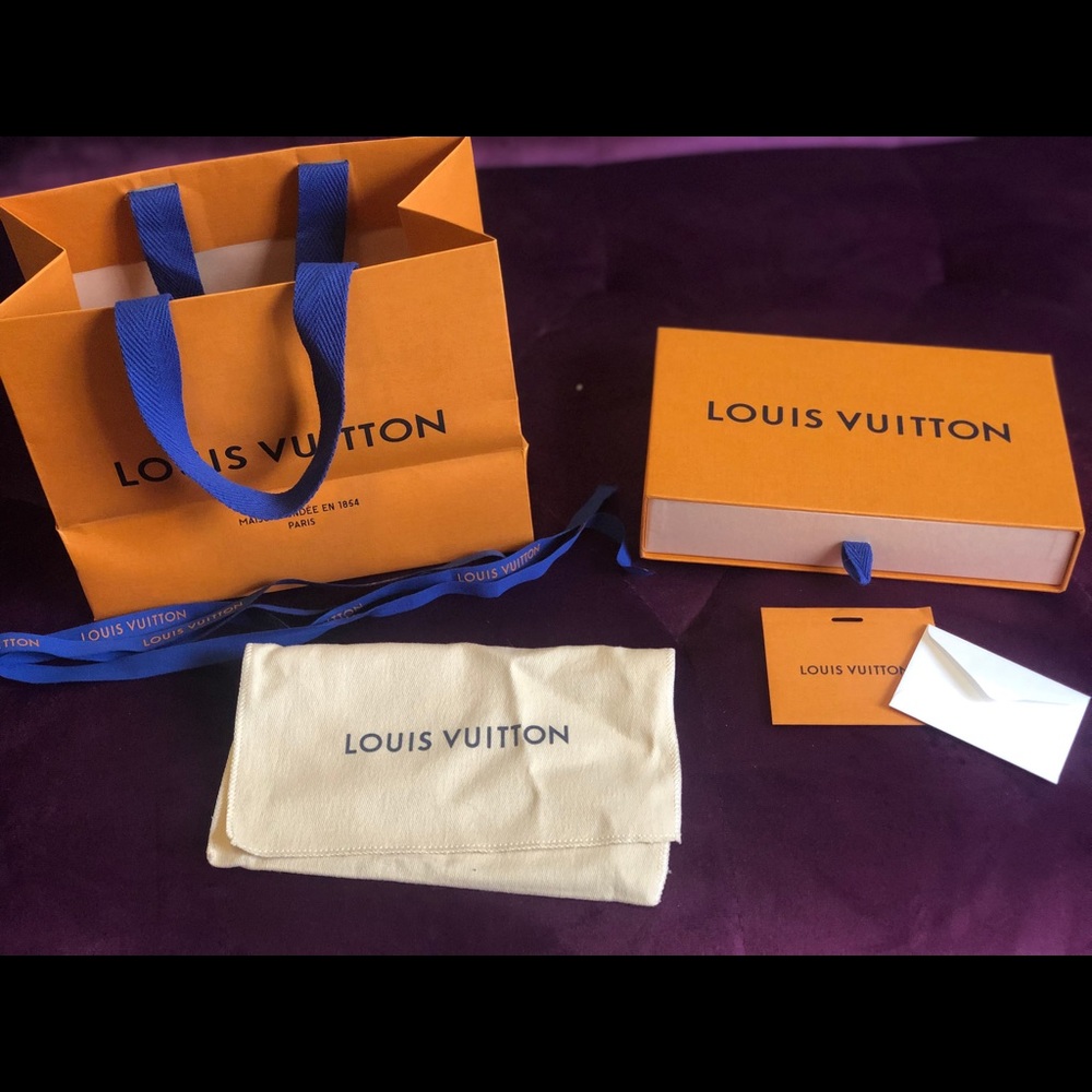 AUTHENTIC Louis Vuitton Gift Box Set
